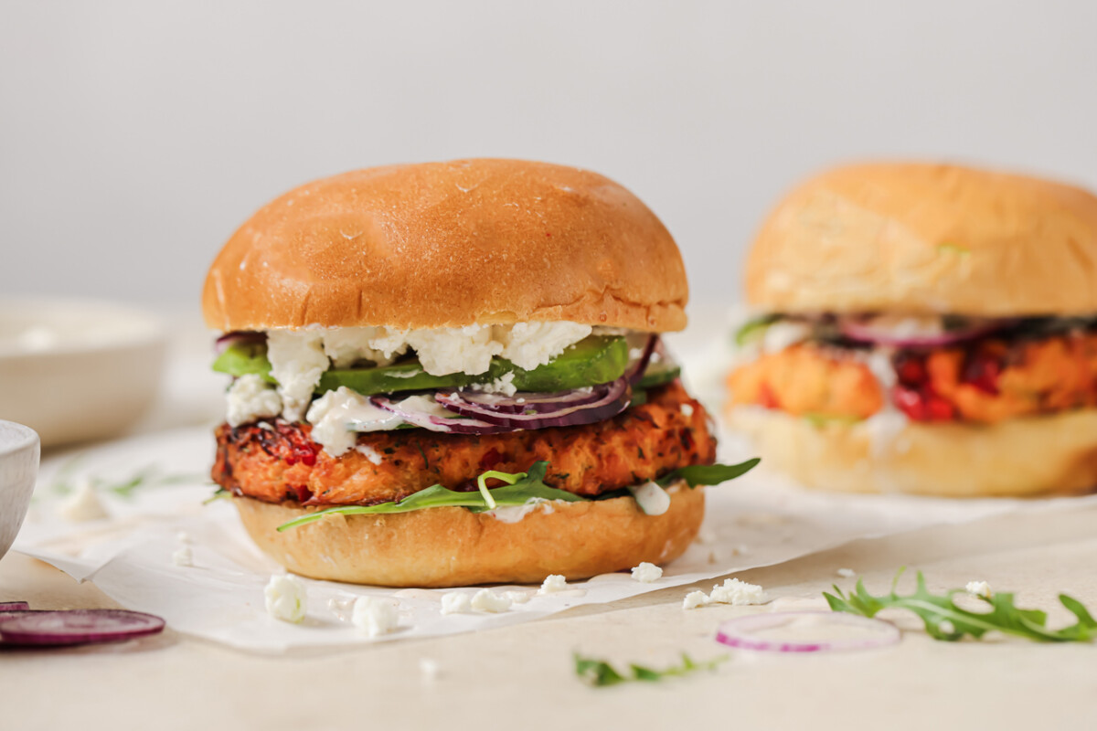 Air Fryer Salmon Burgers